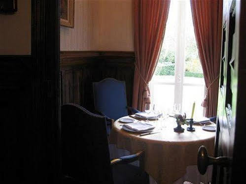 Hotel Chateau Du Val Hillion Экстерьер фото